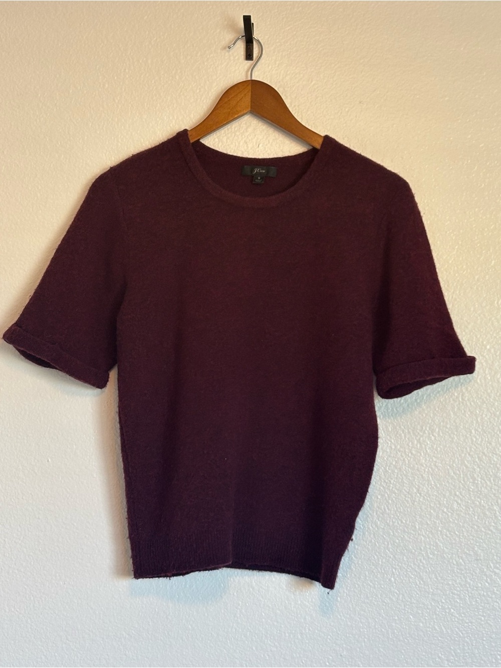 Women’s Short-Sleeve Crewneck Sweater - Deep Plum